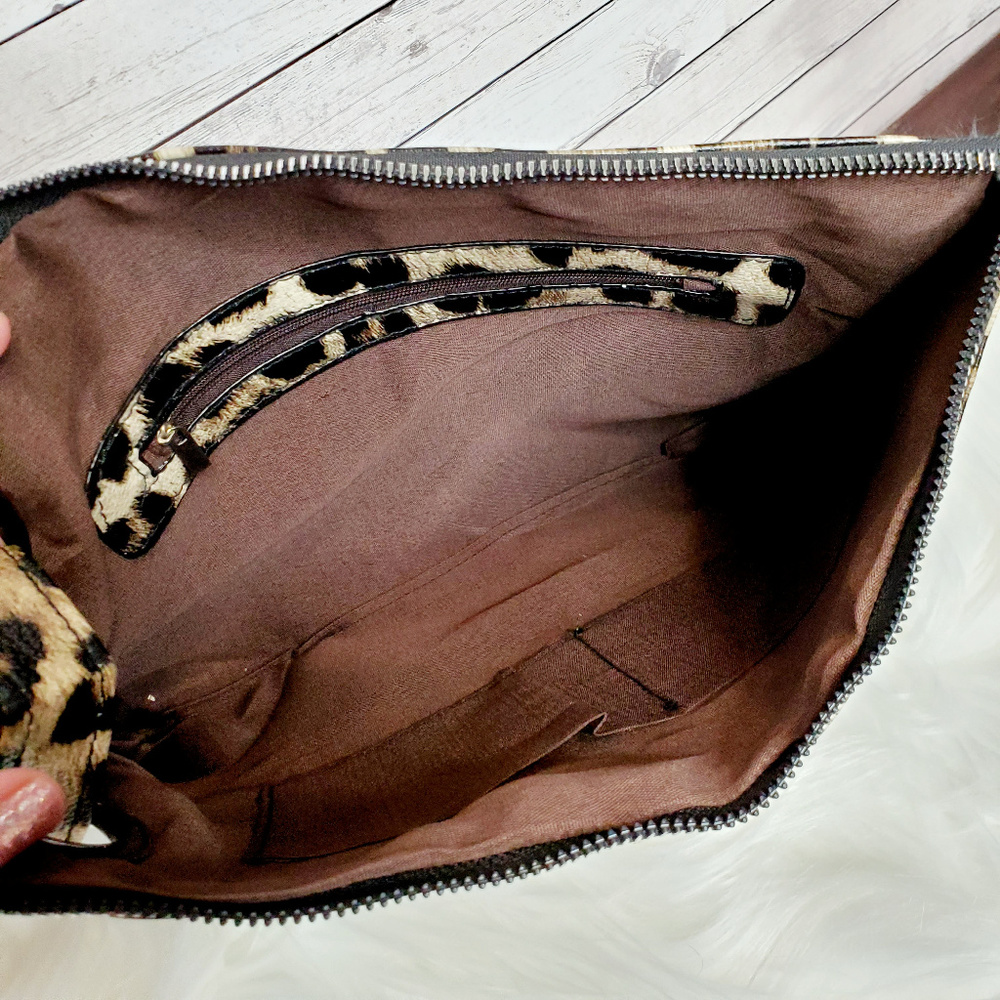 Large Leopard Vegan Leather Wristlet Clutch - Picture 3 of 3